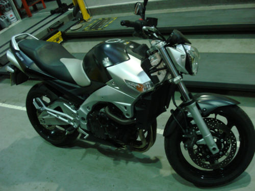 SuzukiGsr600.jpg